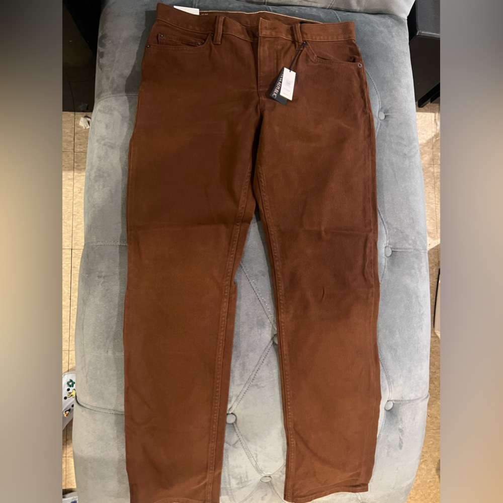 Banana Republic Slim traveler pant for Men size 31X30 Toasted Hickory